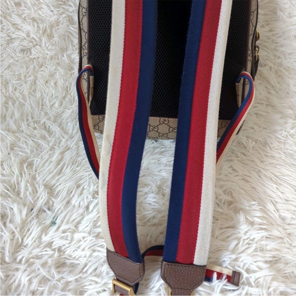 Gucci Beige Cat Print Backpack with Red Accent - Picture 15 of 16
